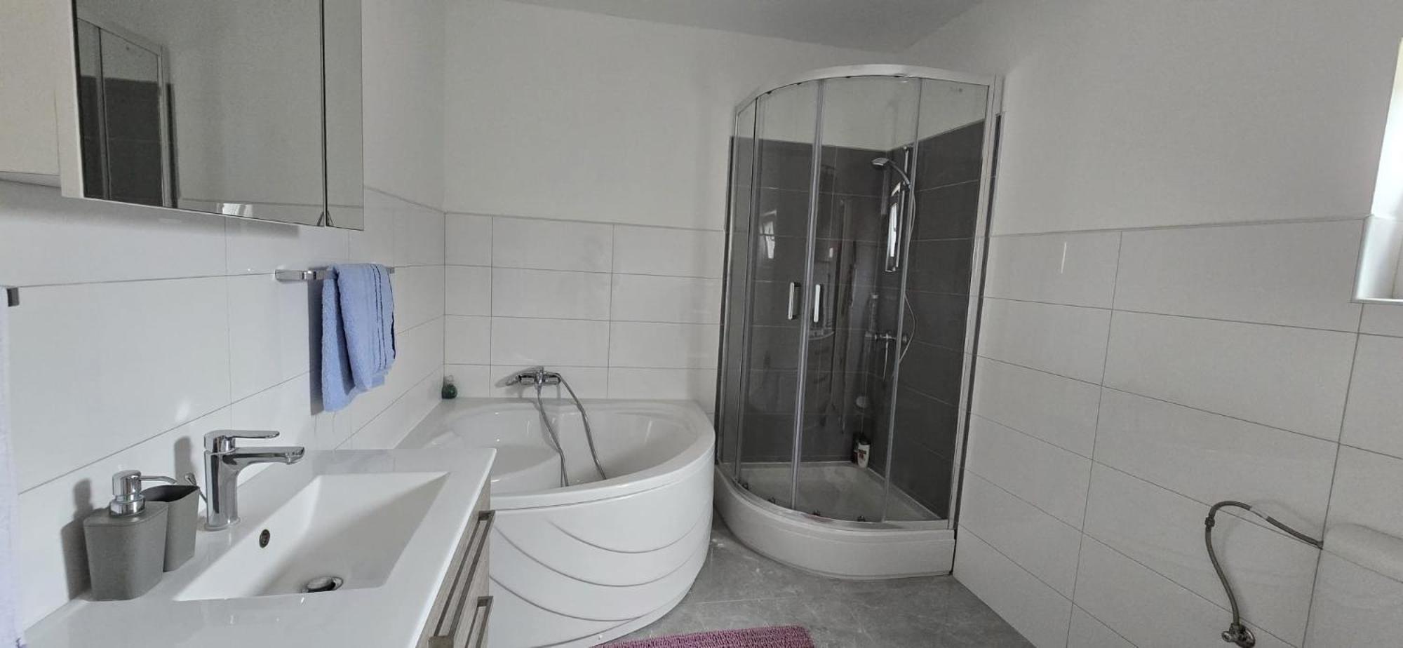 Apartman Grosic Brna Exteriör bild